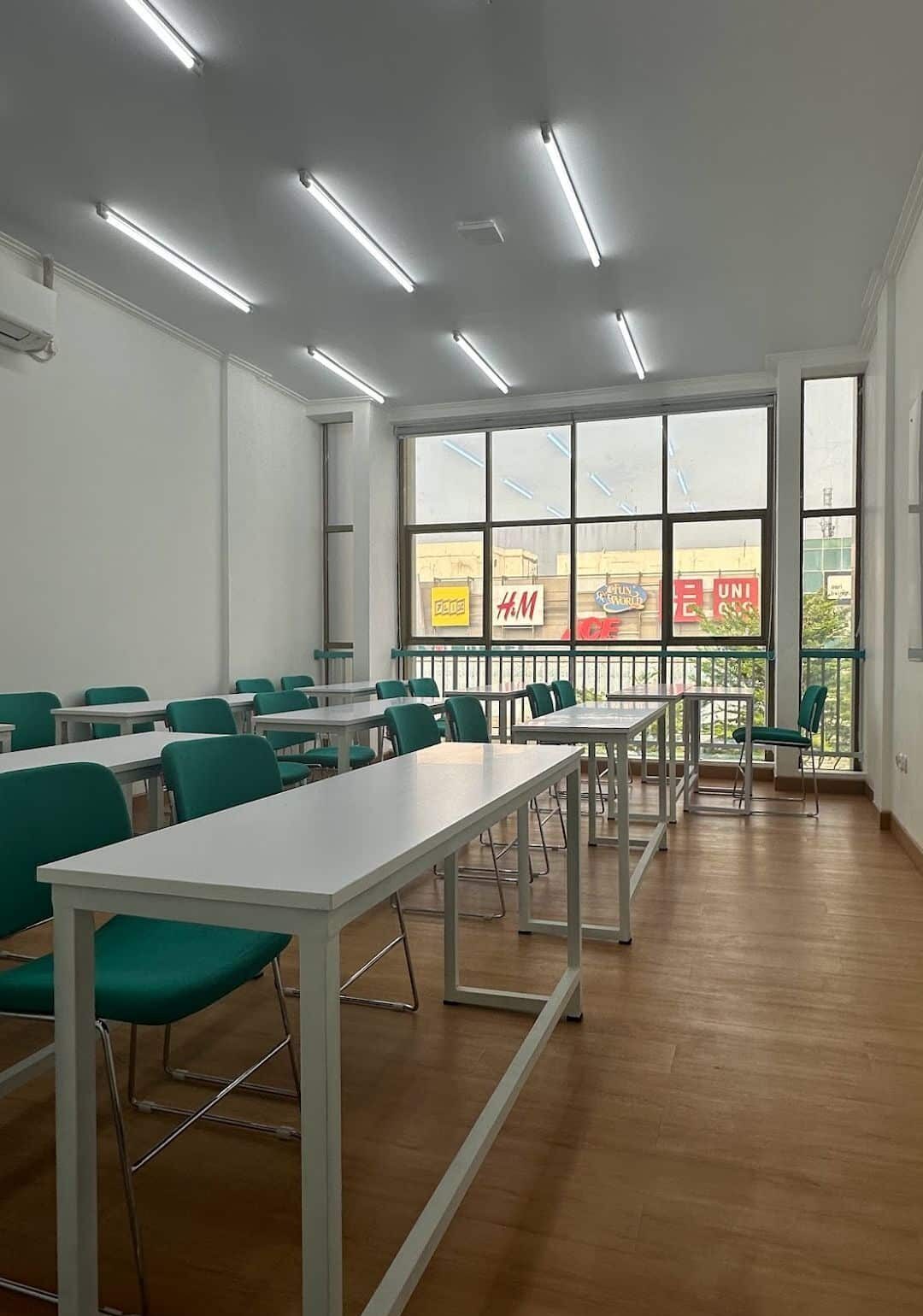 WhatsApp Image 2023-12-14 at 15.43.37