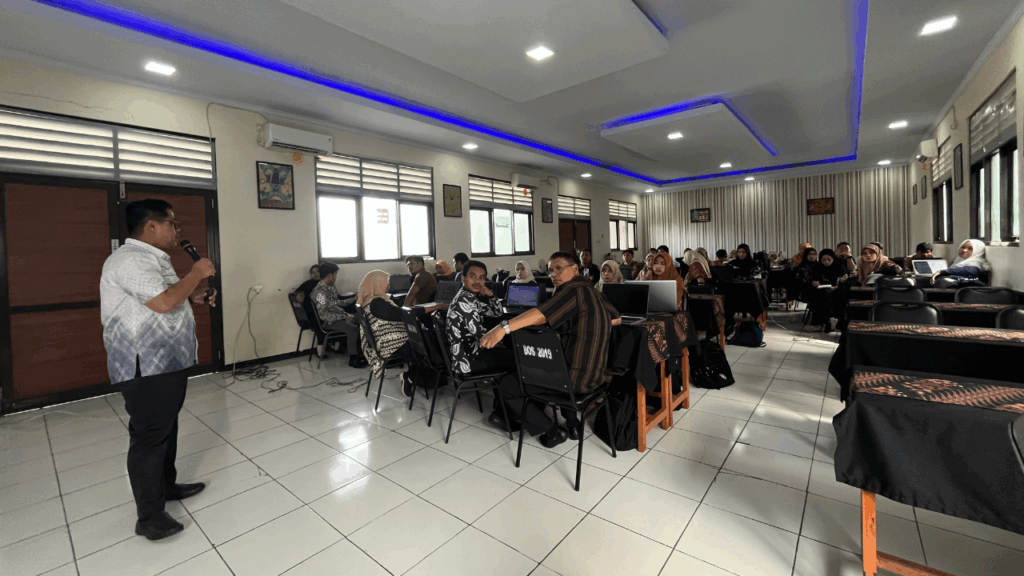 Program Koding dan Kecerdasan Artifisial untuk SMP dari Kemendikdasmen