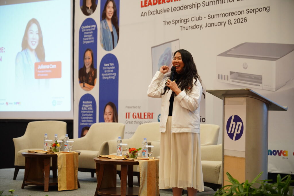 Narasumber Memaparkan Materi dalam Sesi 3 Digifest Leadership SUMMIT 2026